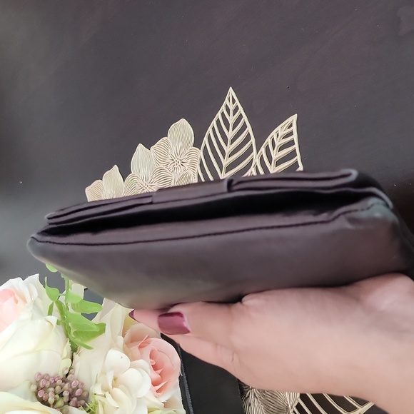 Authentic Prada wallet - Picture 6 of 11